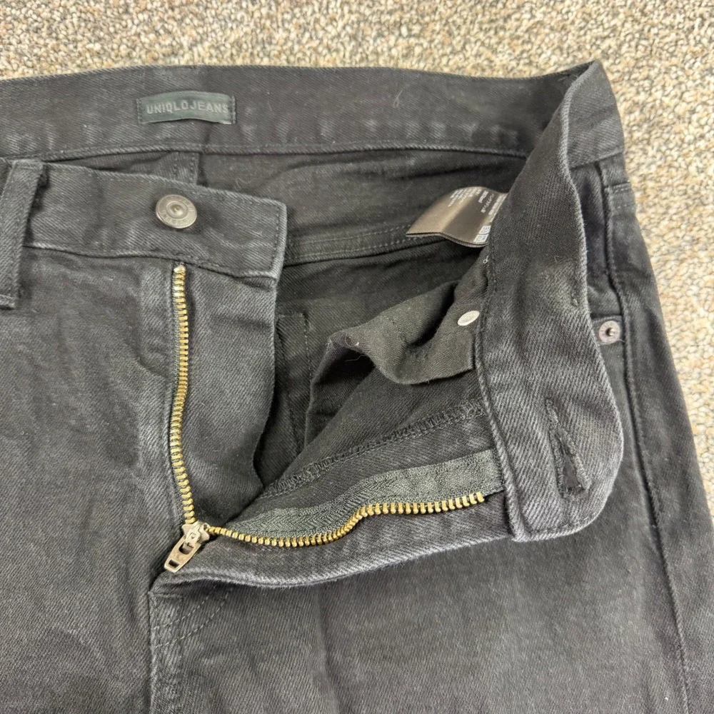 Uniqlo Selvedge Denim Jeans Mens 30 Black Slim Fit Straight Leg Stretch Red Line